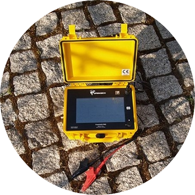 Impulzní reflektometr Springbok Tracker Pro - Radeton